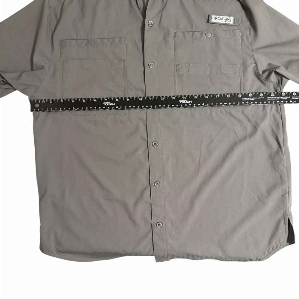 Columbia PFG Men's Charcoal Button Down Shirt - Picture 3 of 6